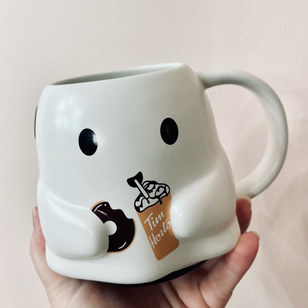 Tim Horton’s color changing Halloween Ghost Mug 2024 Canada Exclusive